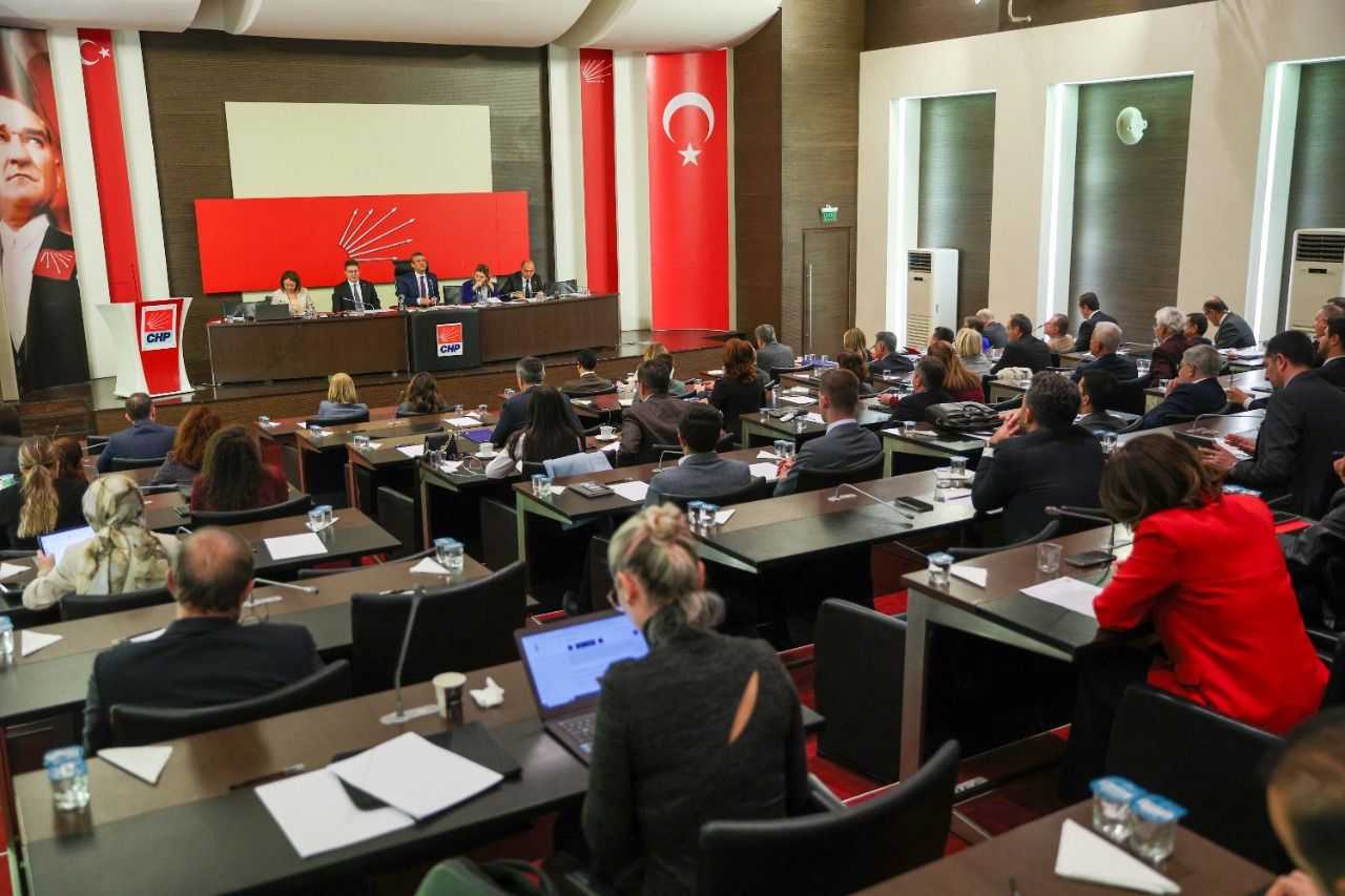 CHP’de tüm hesaplar altüst odu!
