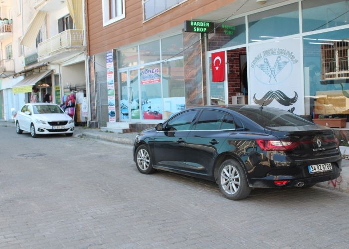 Vatandaşın parasıyla saltanat!