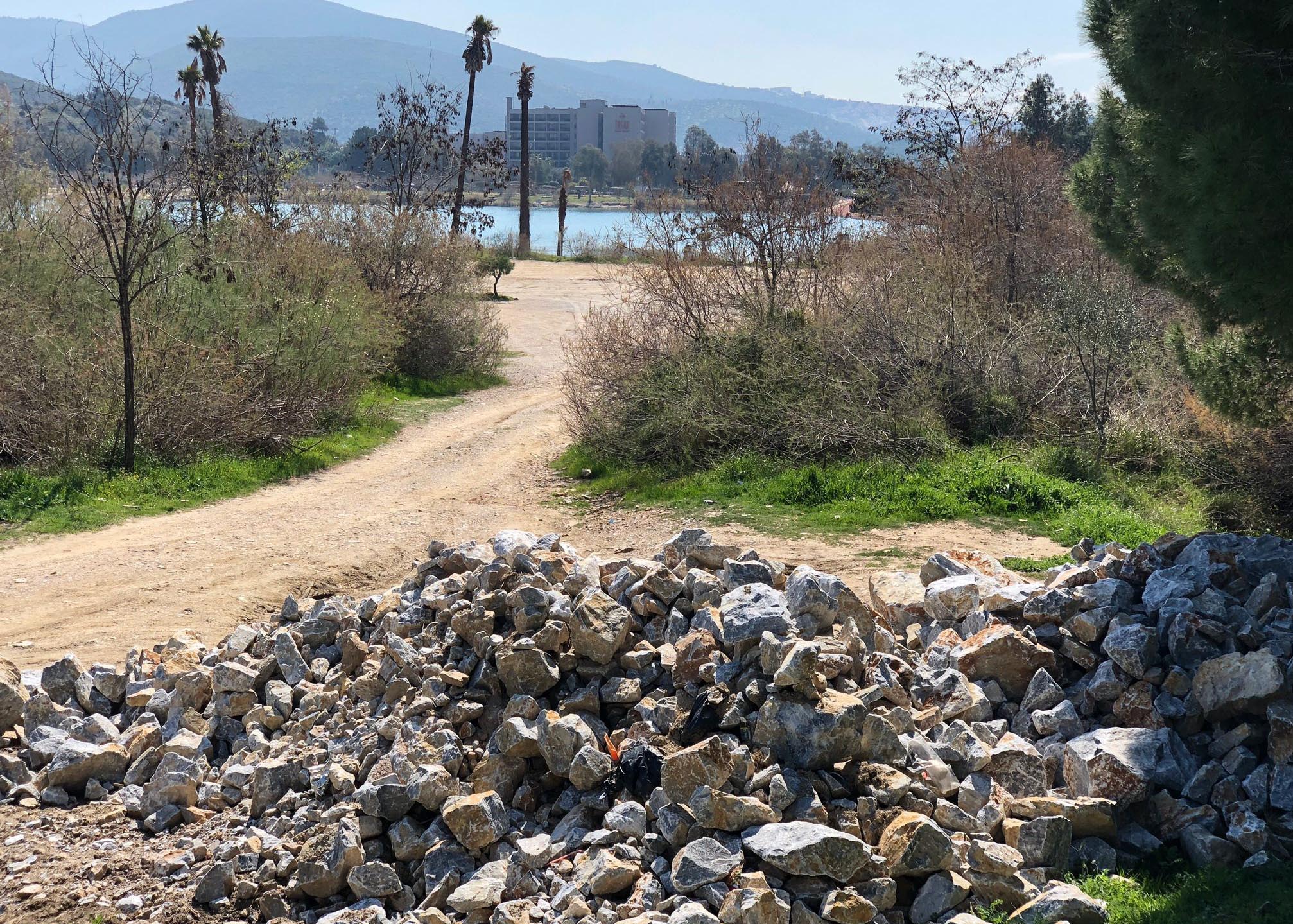 Adagöl’de çirkin kuşatma!