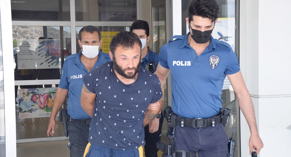 Kız arkadaşını önce dövdü, sonra refakatçı gibi hastaneye getirdi!