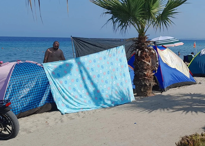 Kuşadası’nda plajlar bile koktu!