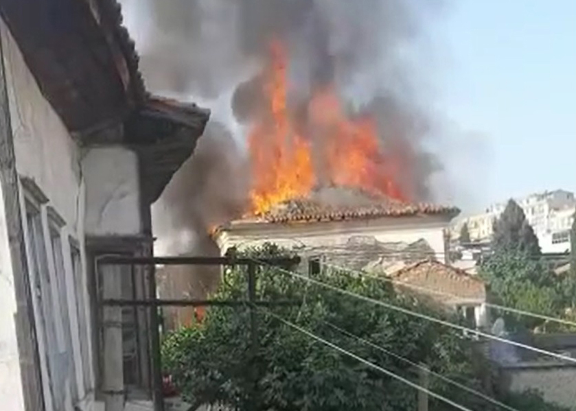 Kuşadası’nda alevli sabah!