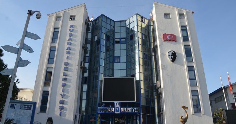 Kuşadası halkı, gündemdeki ihale  yolsuzlukları için ne düşünüyor?