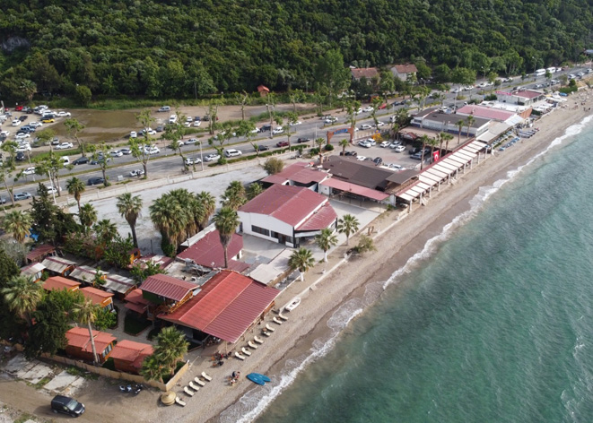 Cennetin kapısında çifte rezalet!