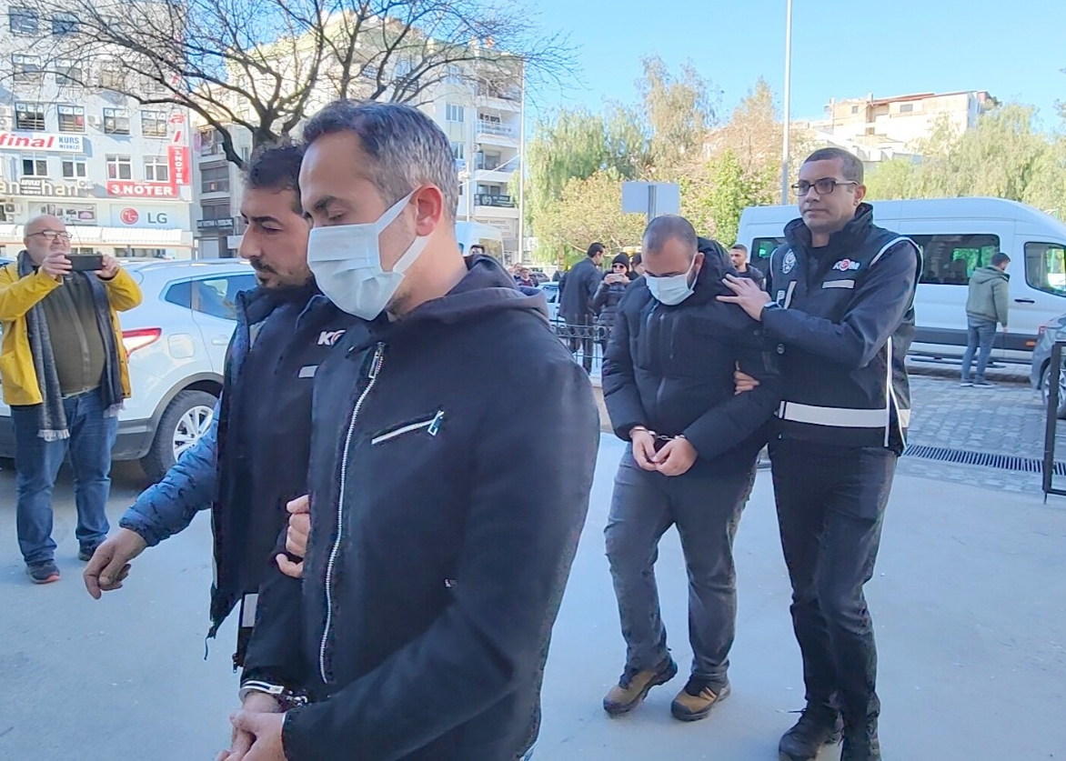 2B yağmasına 4 tutuklama!