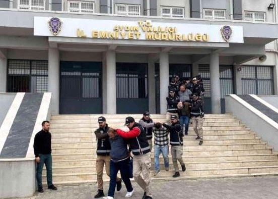 Kuşadası’nda büyük temizlik!