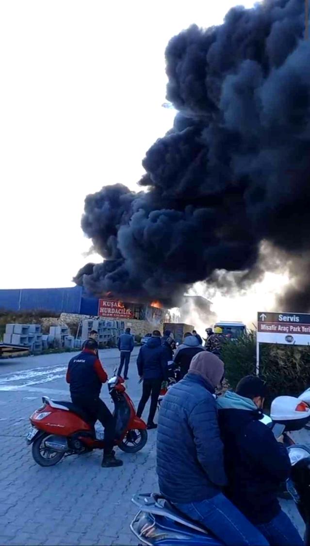 Isınmak için yakılan ateş, Sanayi Sitesi’ni ısıttı!