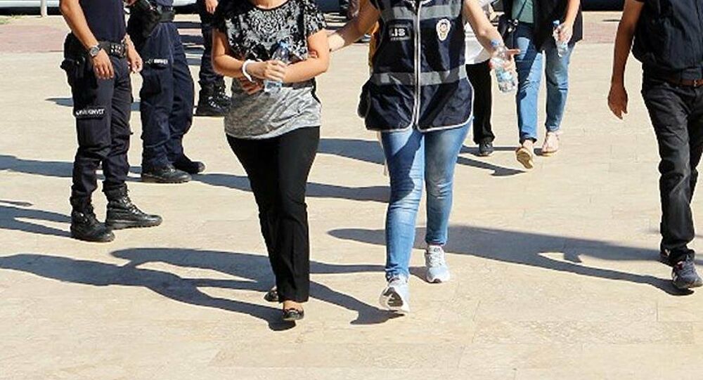 Köpek cellatına suçüstü!
