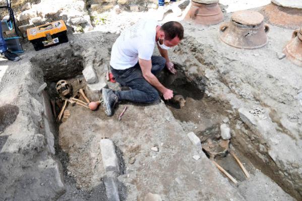 Tarihi miras çatı altına alınıyor