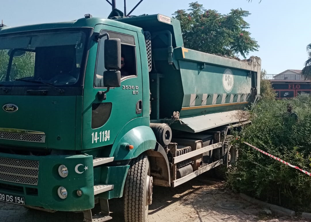 Ada dereleri bakıma alındı!