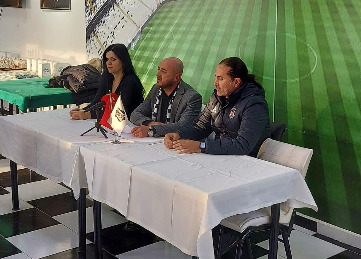 Adalı Kartallar devam kararı aldı