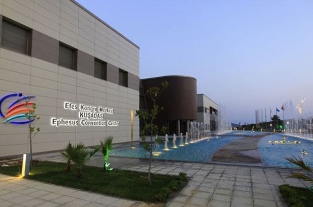 “İkili darbe” ters tepti, Kongre Merkezi haraç-mezat satışa çıktı