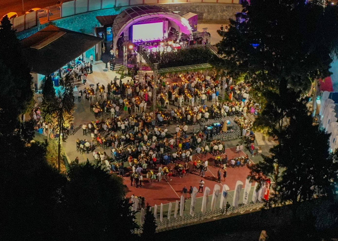 Kuşadası Belediyesi sıfırı tüketti!