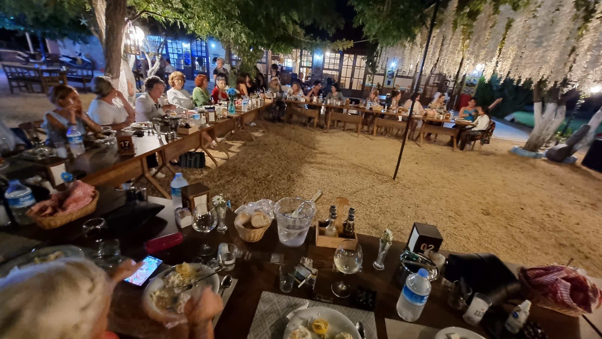 Kuşadası'nın üreten kadınları yarattıkları mucizeyi kutladı