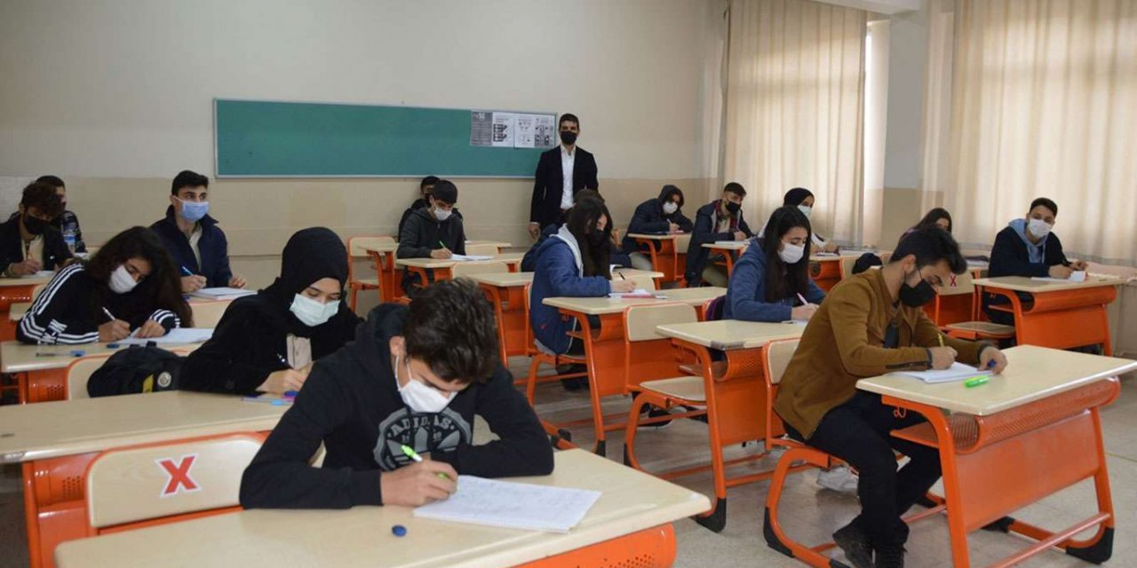 Liselerde bu yıl sınıfta kalma kaldırıldı