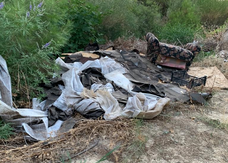 Cennet “çöp” kuşatması altında!