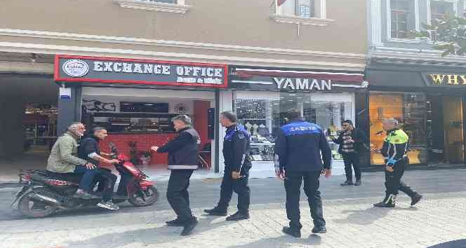 Uygulama p.tesi başlıyor; Kasksız  sürücülerin motoruna el konulacak!