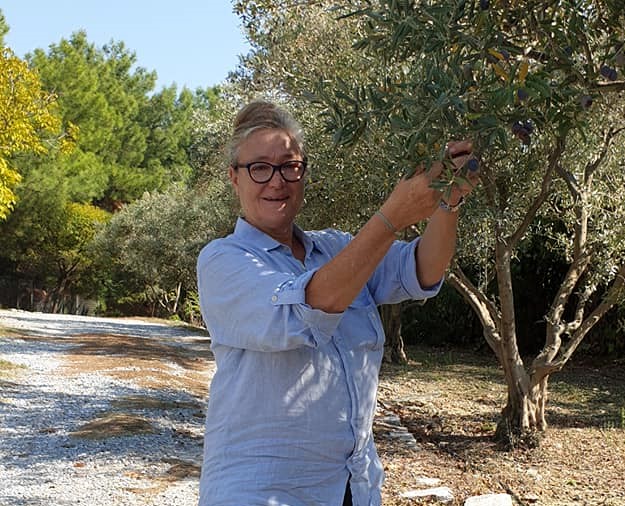 Caferli, geçmişini geri istiyor!