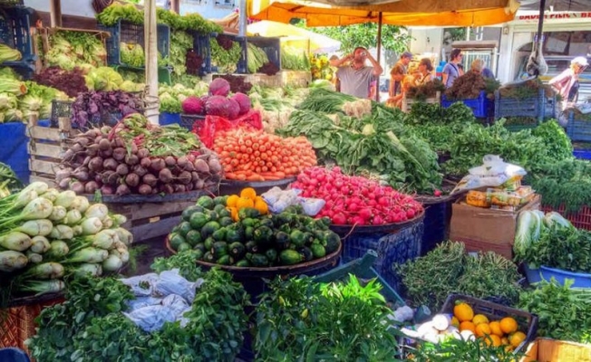 Yasaklarda yeni düzenleme: cumartesi, pazar yerleri açık