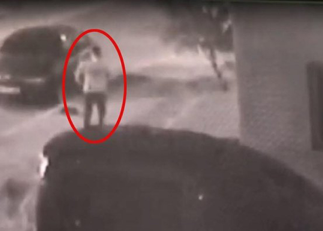 Mahalleli kadınların kabusu olan sapık, aynı mahallenin esnafı çıktı