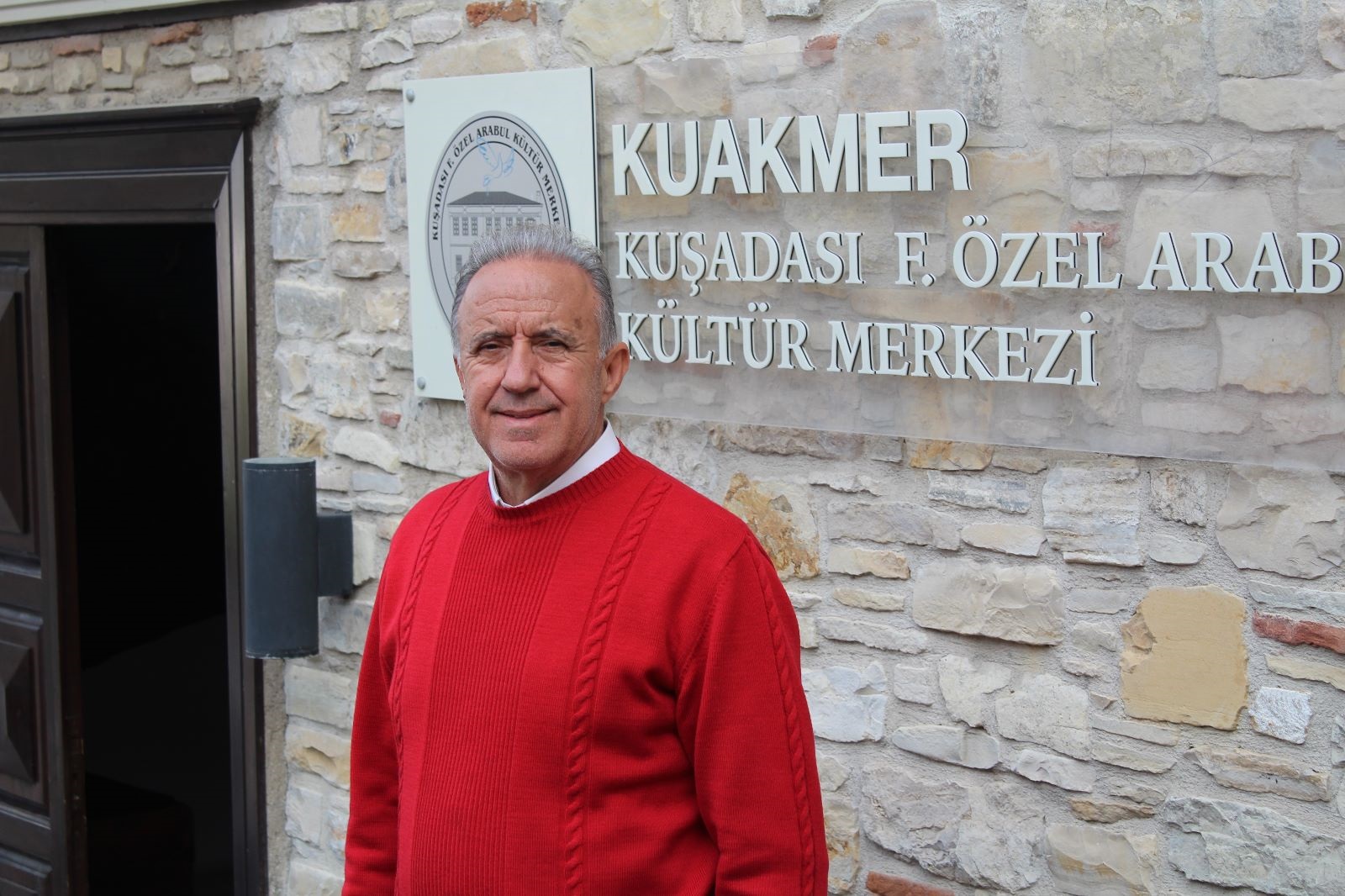 Bir avuç gönüllünün yaktığı ışık koca bir kenti aydınlatıyor