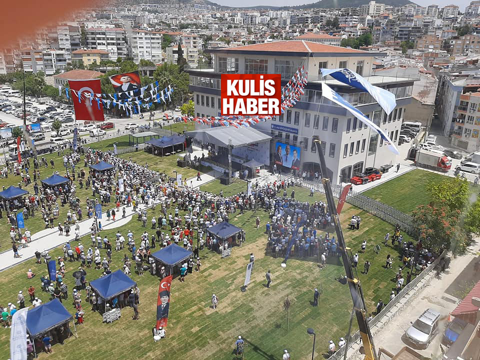 Zoraki Kuşadası ziyareti CHP’de büyük kavganın fitilini ateşledi!