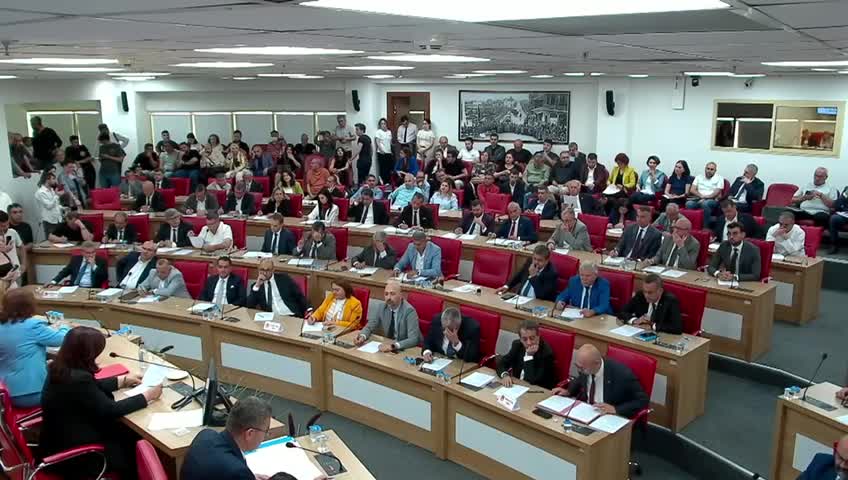 Aydın BŞB Meclisi’nin “zayıf halkalar”ı karaborsaya düştü!