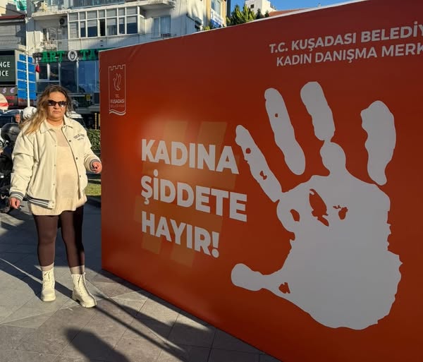 Kadın Kolları Başkanı, kadın satmaktan hapse gönderildi!